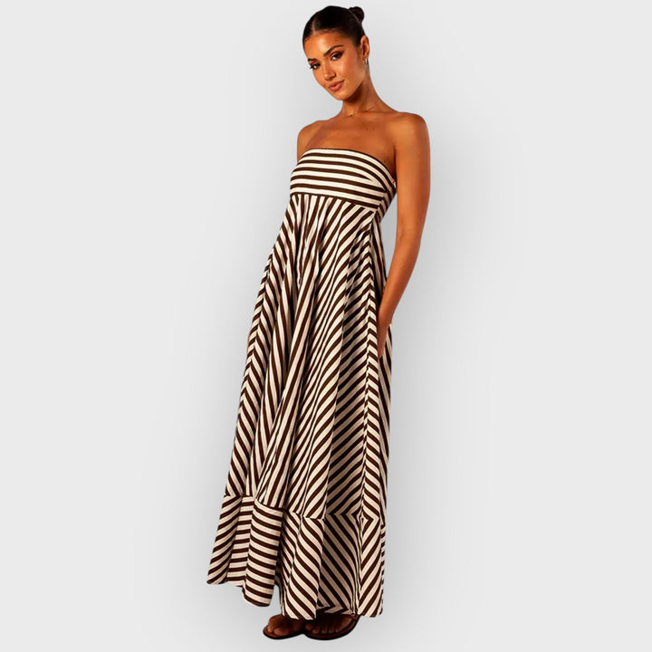 AVENLY – NOCTURNAL CHARM RUCHED MAXI DRESS