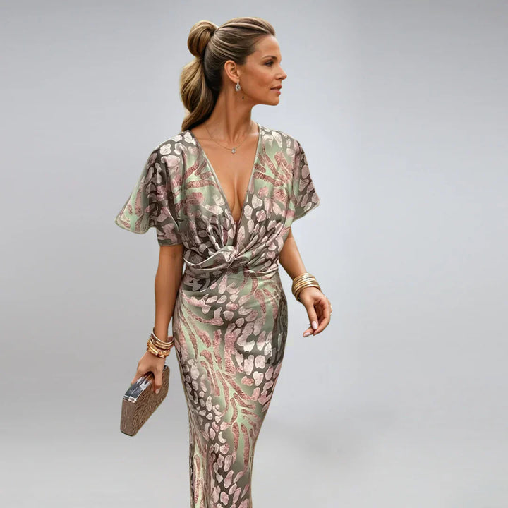 Kelsey – Long dress with V-neckline and twisted detail