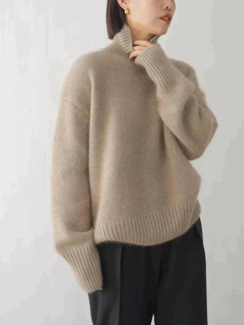 Amaya - Elegant Soft Turtleneck Sweater