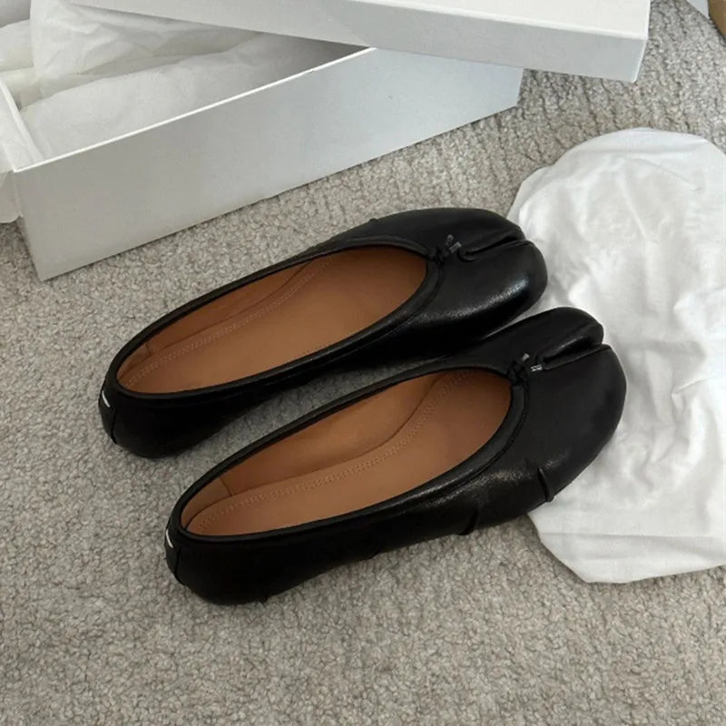 YSORIA – COMFORTABLE BALLET FLATS