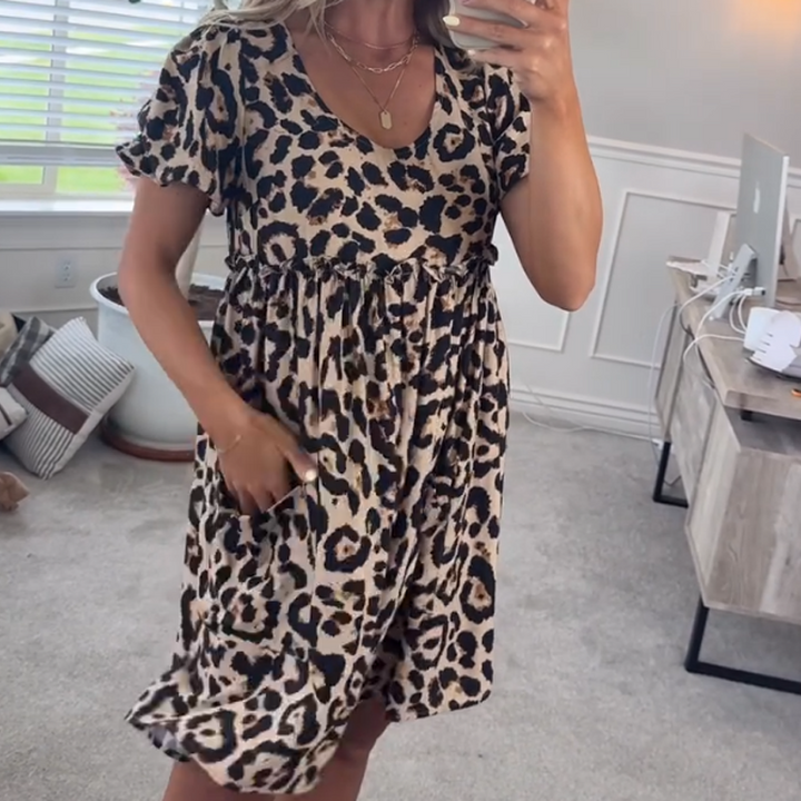 CYRINTHA – STYLISH LEOPARD MINI DRESS